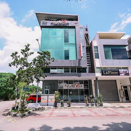 Swing & Pillows - Kota Kemuning Selangor Shah Alam Buitenkant foto