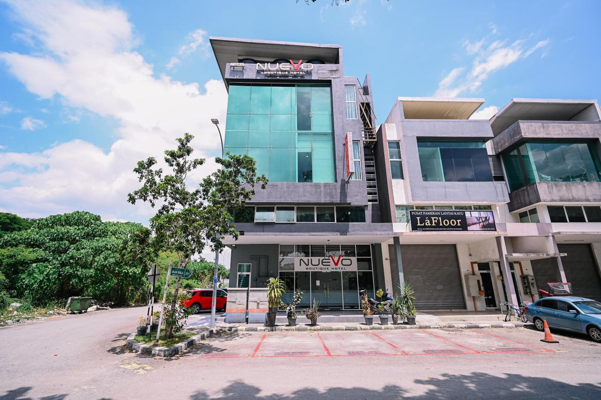 Swing & Pillows - Kota Kemuning Selangor Shah Alam Buitenkant foto