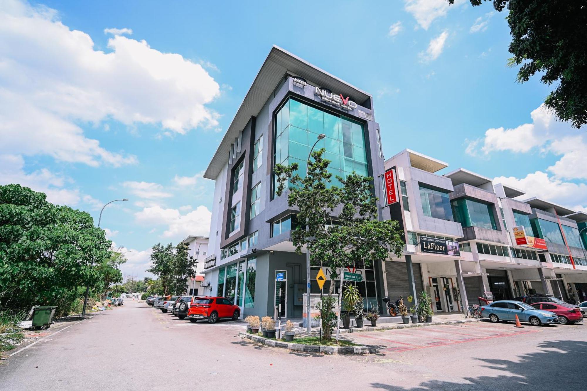 Swing & Pillows - Kota Kemuning Selangor Shah Alam Buitenkant foto