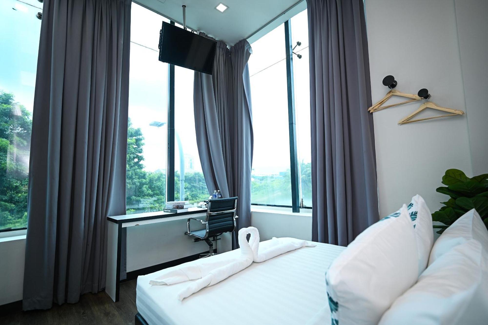 Swing & Pillows - Kota Kemuning Selangor Shah Alam Buitenkant foto